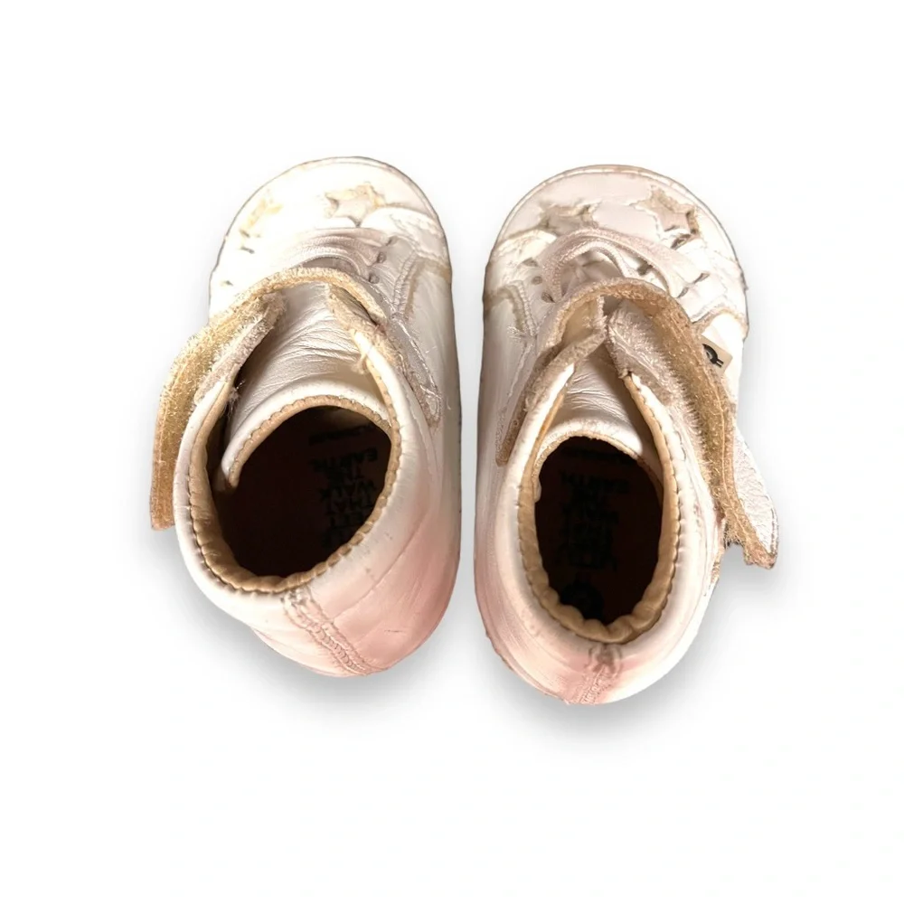 Old Soles Baby Walking Shoes Size 4 White Leather First Walkers